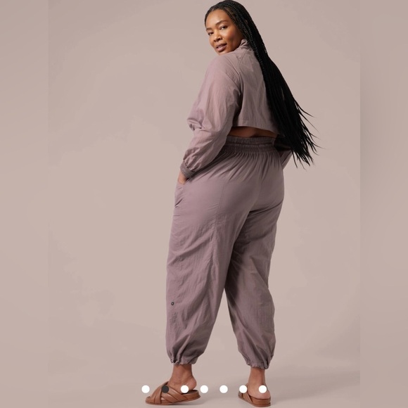 NWT! Athleta Jumpsuit Open Back Utility - Multiple Sizes - Picture 4 of 7